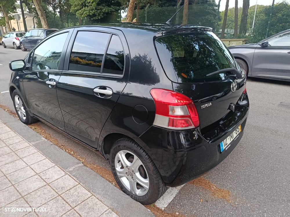 Toyota Yaris 1.0 VVT-i ACtive+AC - 10