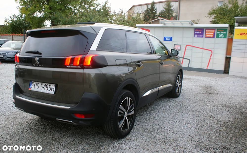 Peugeot 5008 2018 photo 3