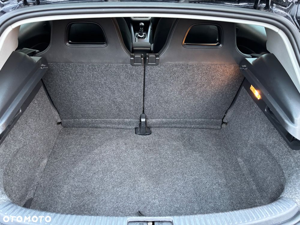 Volkswagen Scirocco 2.0 TDI Blue Motion Technologie - 14