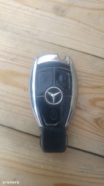 MERCEDES W209 W211 W219 W164 W221 KLUCZYK RYBKA 3P - 1