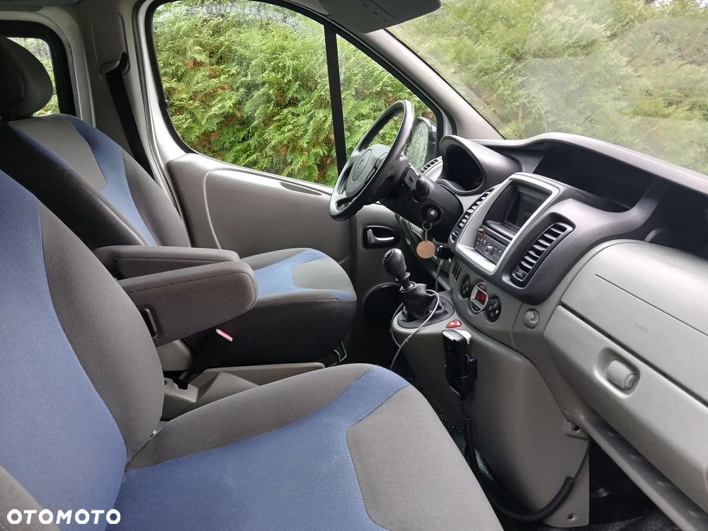 Renault Trafic 2.0 dCi 115 Grand Passenger Privilège - 7