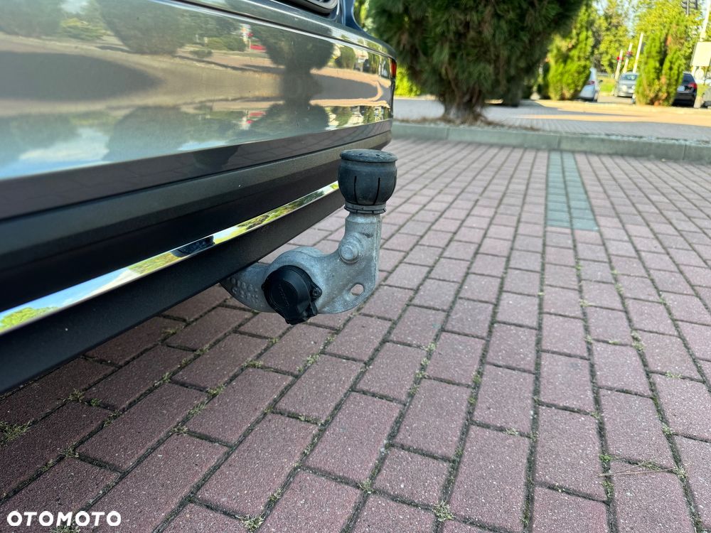 Volvo V60 T6 AWD Recharge Geartronic Inscription - 9