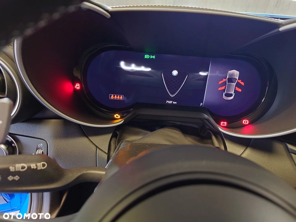 Alfa Romeo Giulia 2.0 Turbo Veloce Q4 - 8