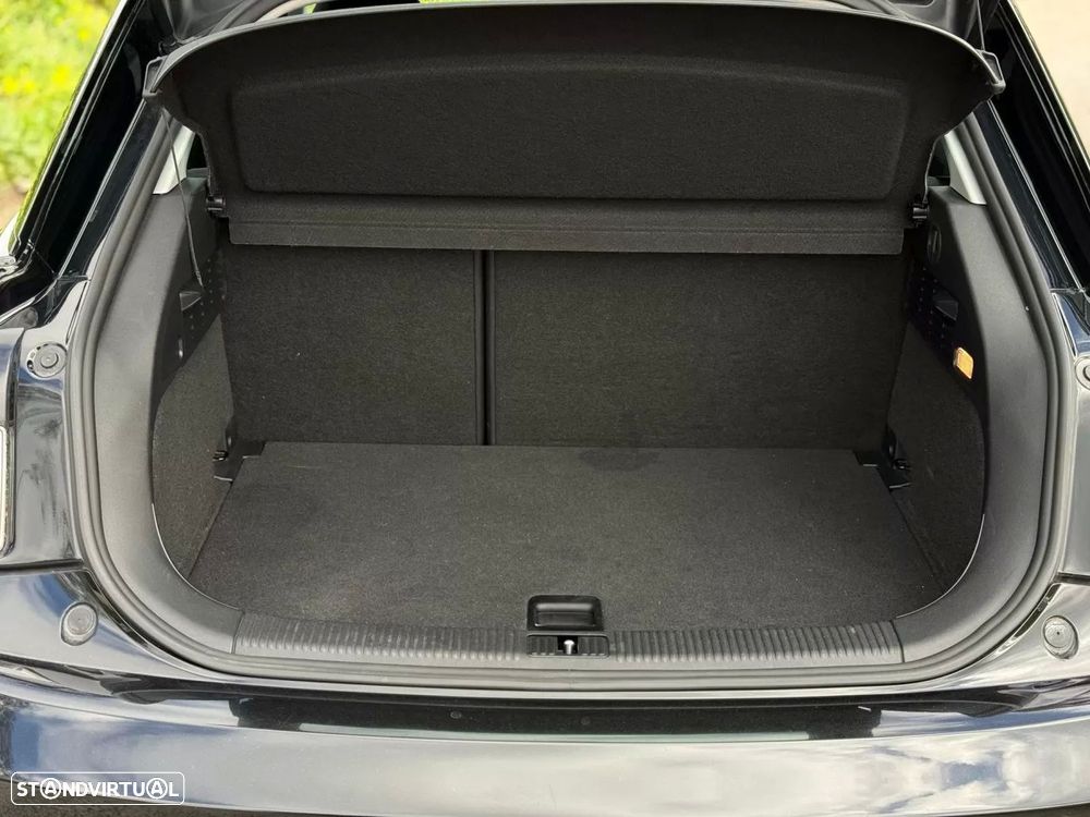 Audi A1 1.6 TDI Admired - 18