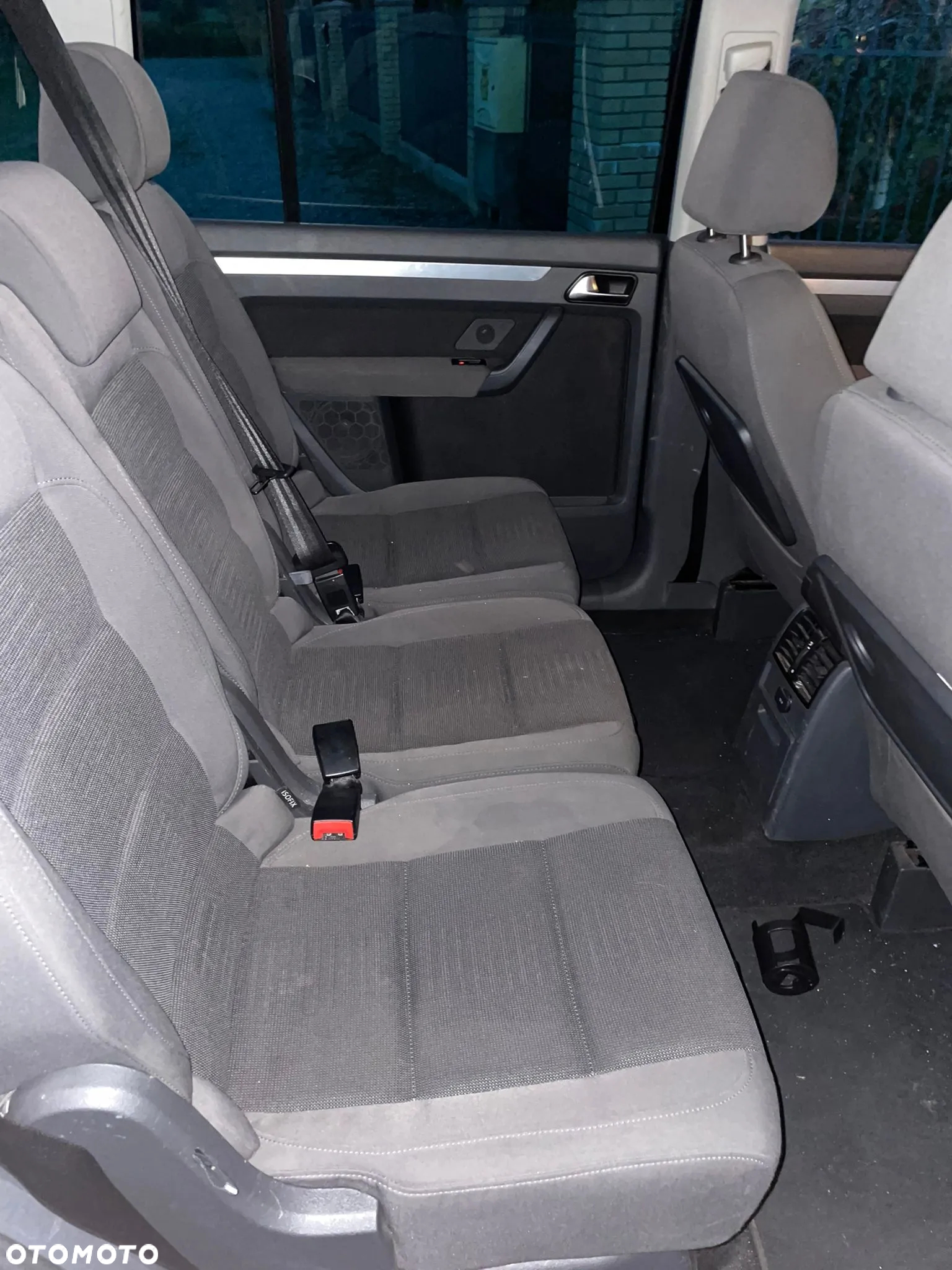 Volkswagen Touran 2.0 TDI DPF Trendline - 6