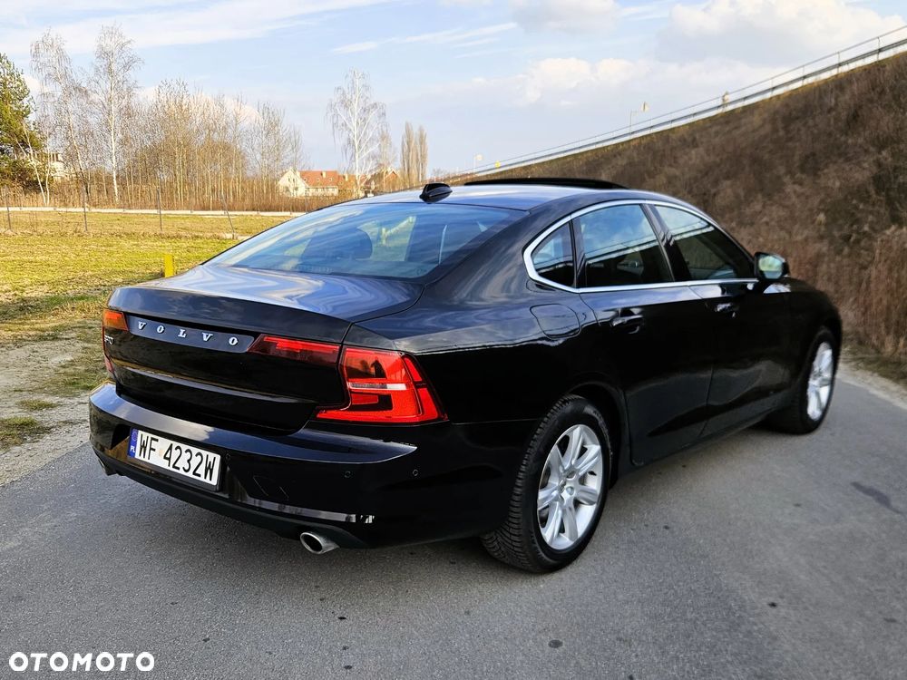 Volvo S90 D4 Momentum - 3