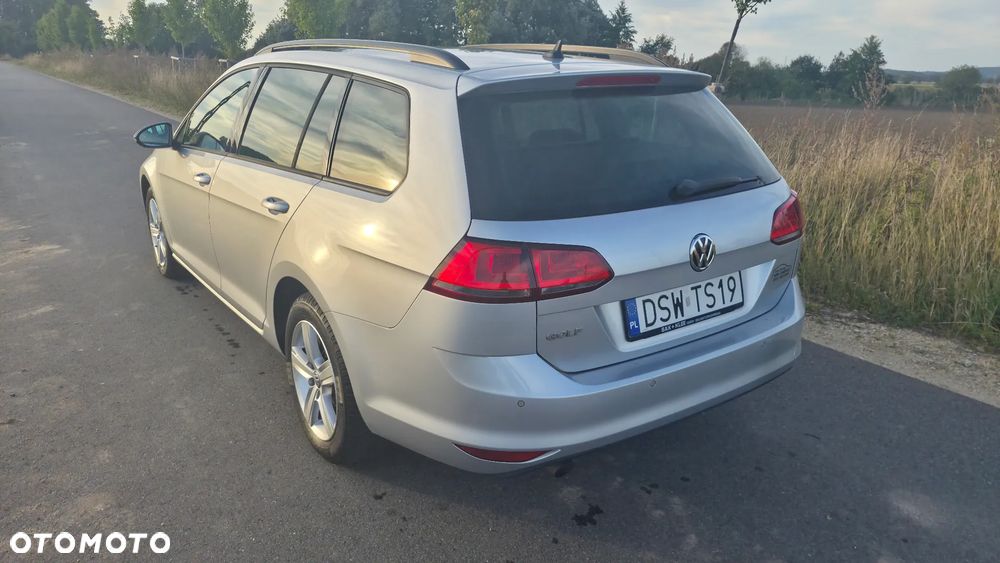 Volkswagen Golf 1.6 TDI BMT Comfortline - 3