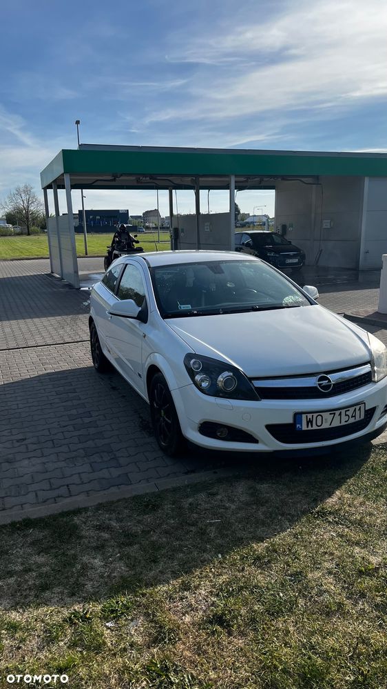Opel Astra 1.7 CDTI Sport - 2