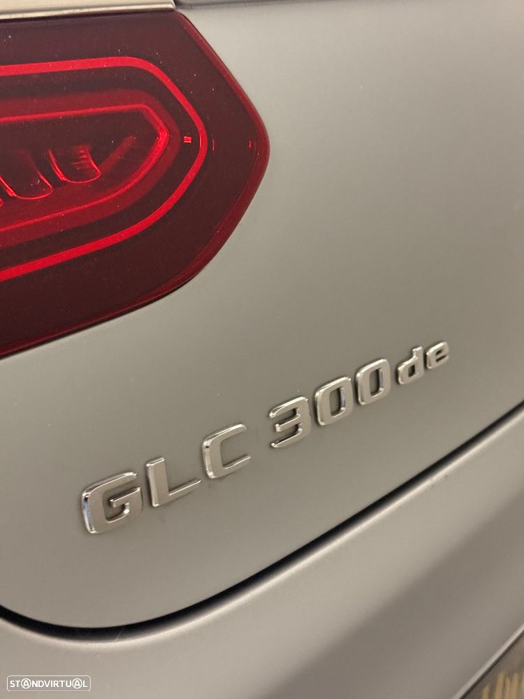 Mercedes-Benz GLC 300 de Coupe 4Matic 9G-TRONIC AMG Line - 16