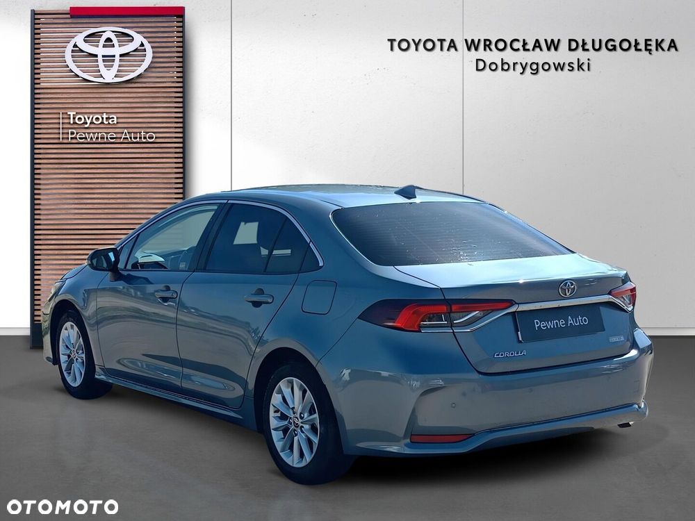 Toyota Corolla - 3