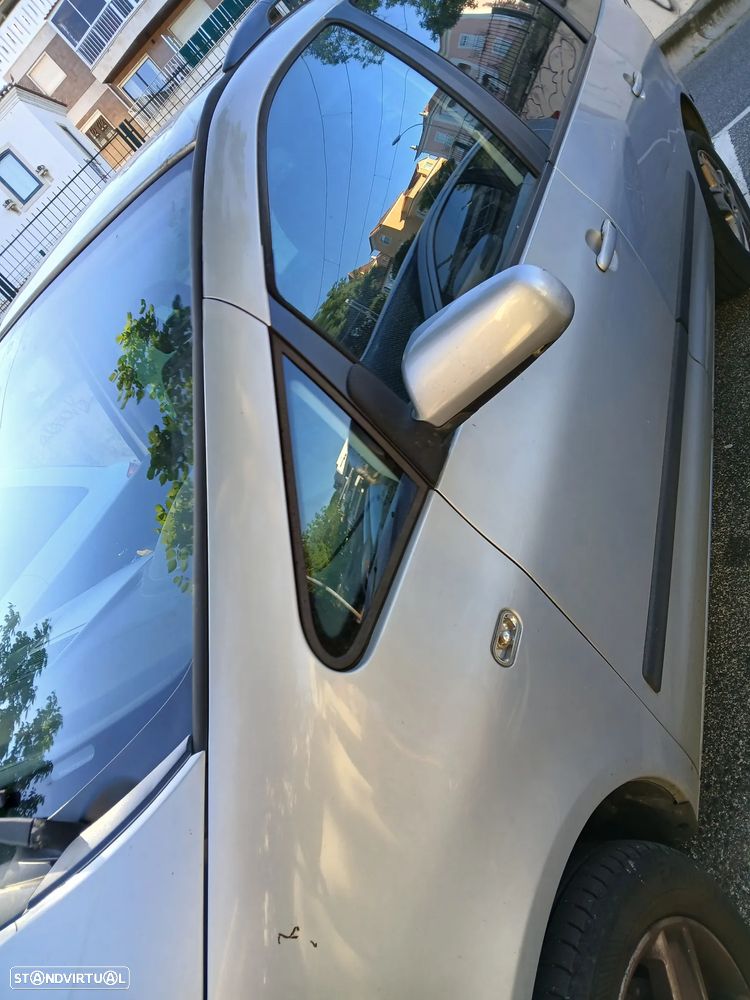 VW Sharan 1.9 TDi Confortline - 9