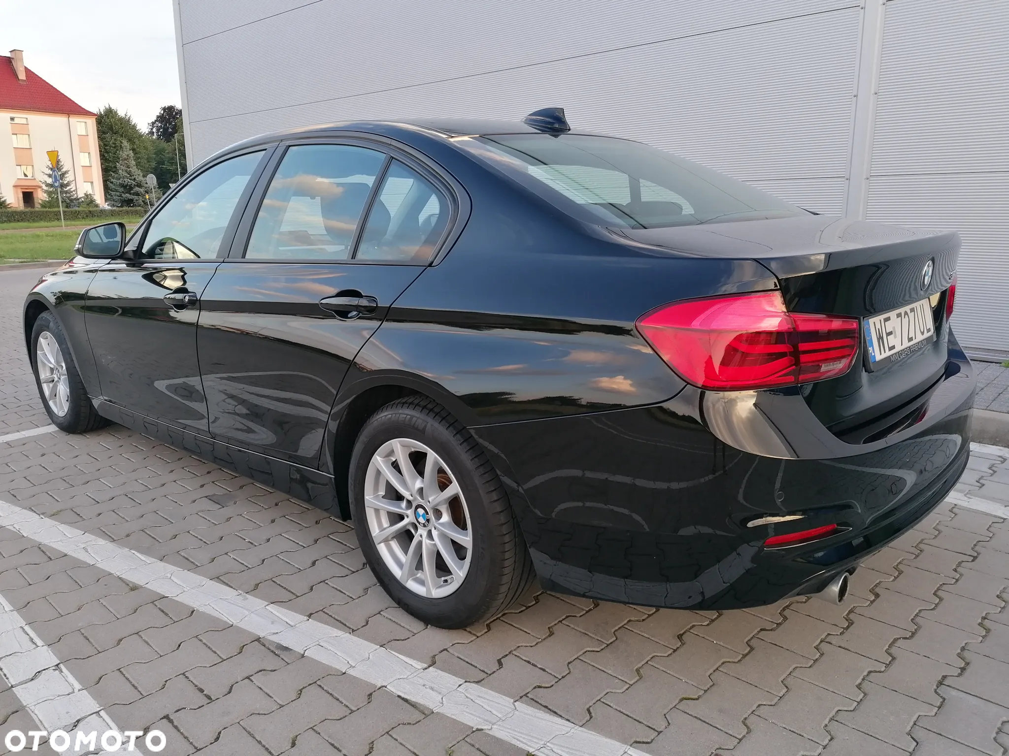 BMW Seria 3 318i Advantage - 12