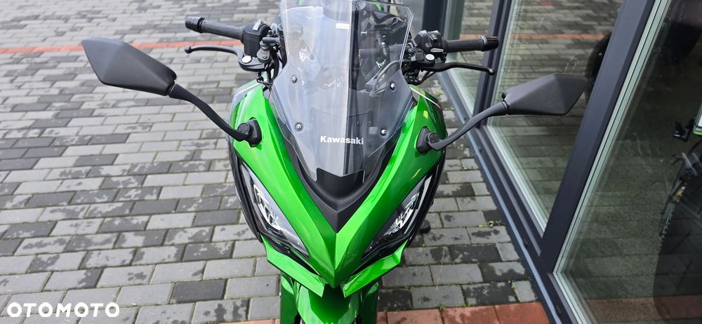 Kawasaki Ninja 1000 SX - 24