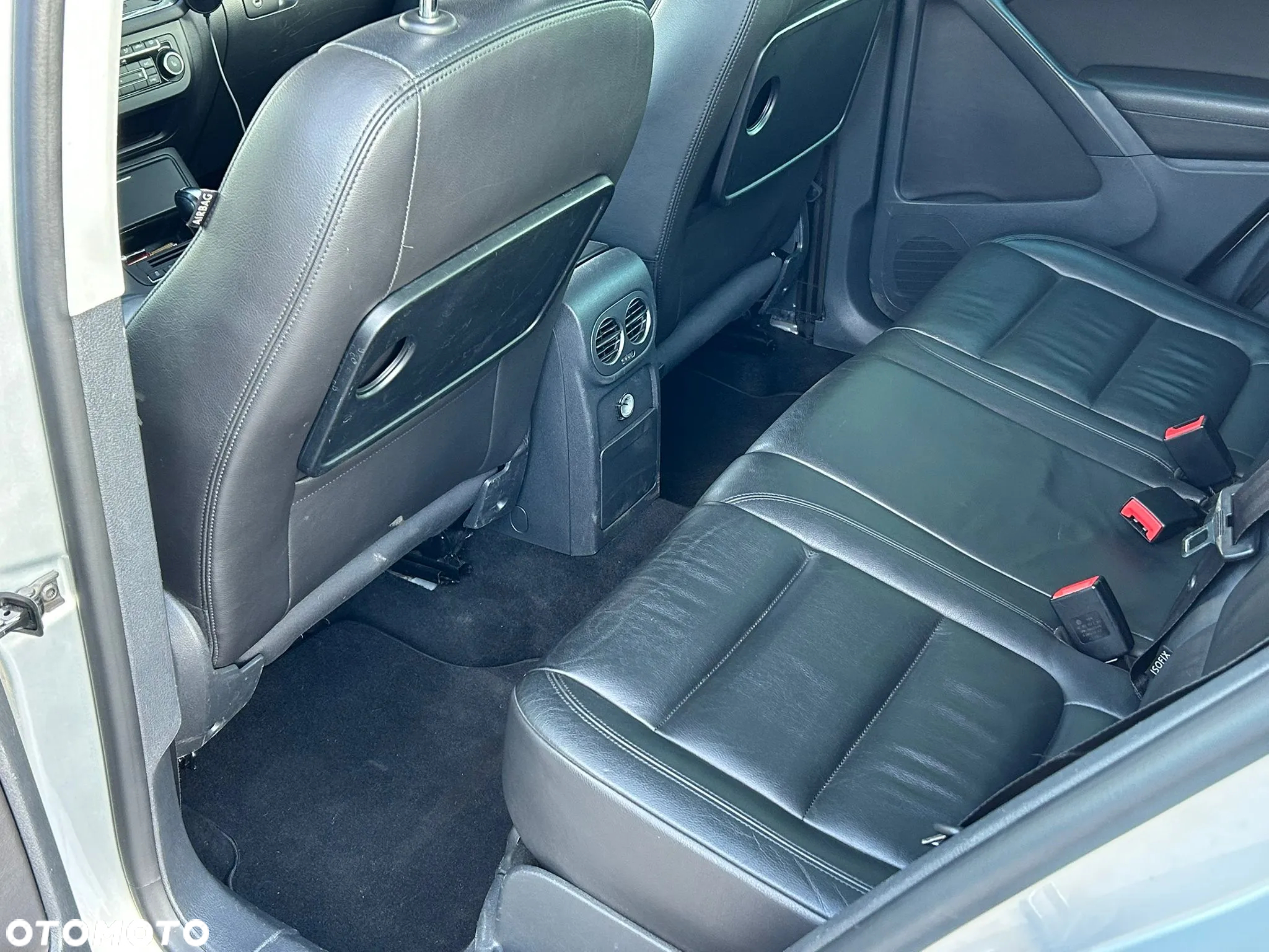 Volkswagen Tiguan - 10