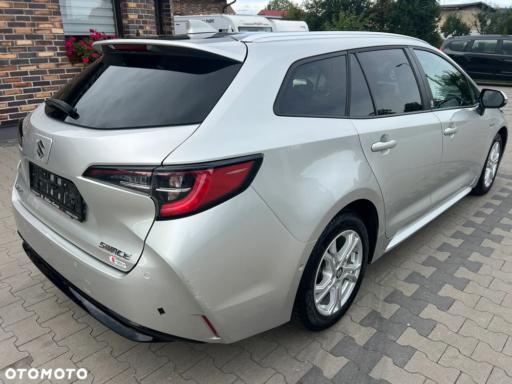 Suzuki Swace 1.8 Hybrid Premium Plus CVT - 3