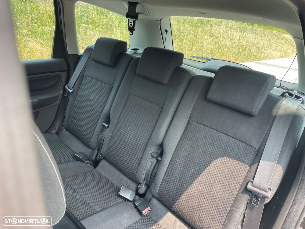 Ford C-Max 1.6 TDCi Titanium - 11