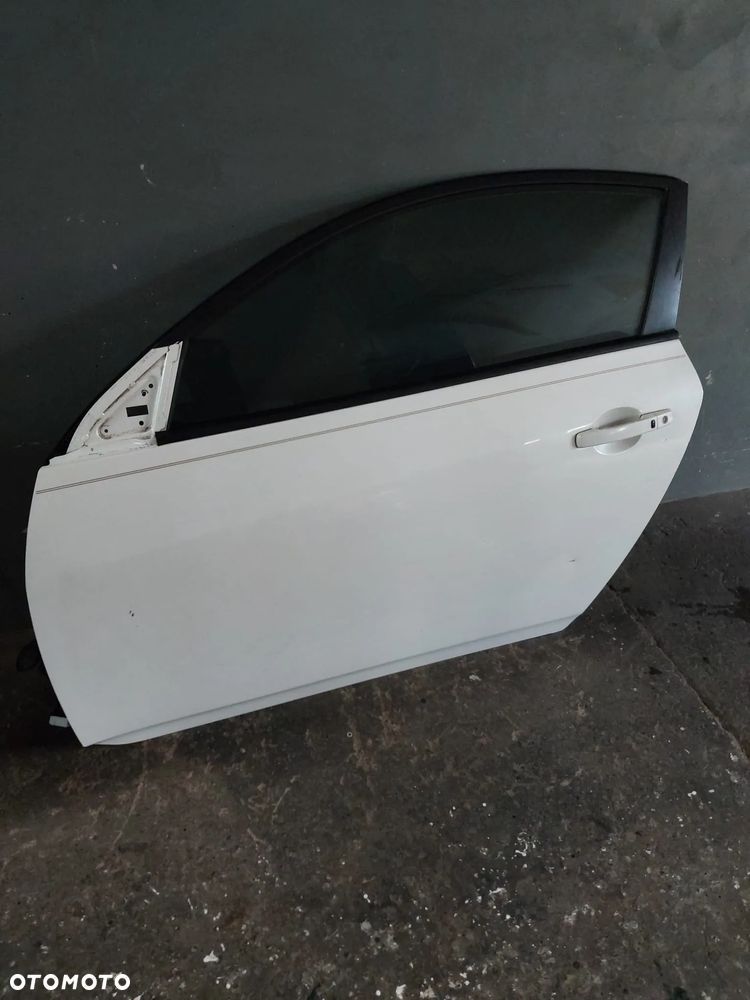 Nissan altima coupe drzwi lewe prawe kompletne