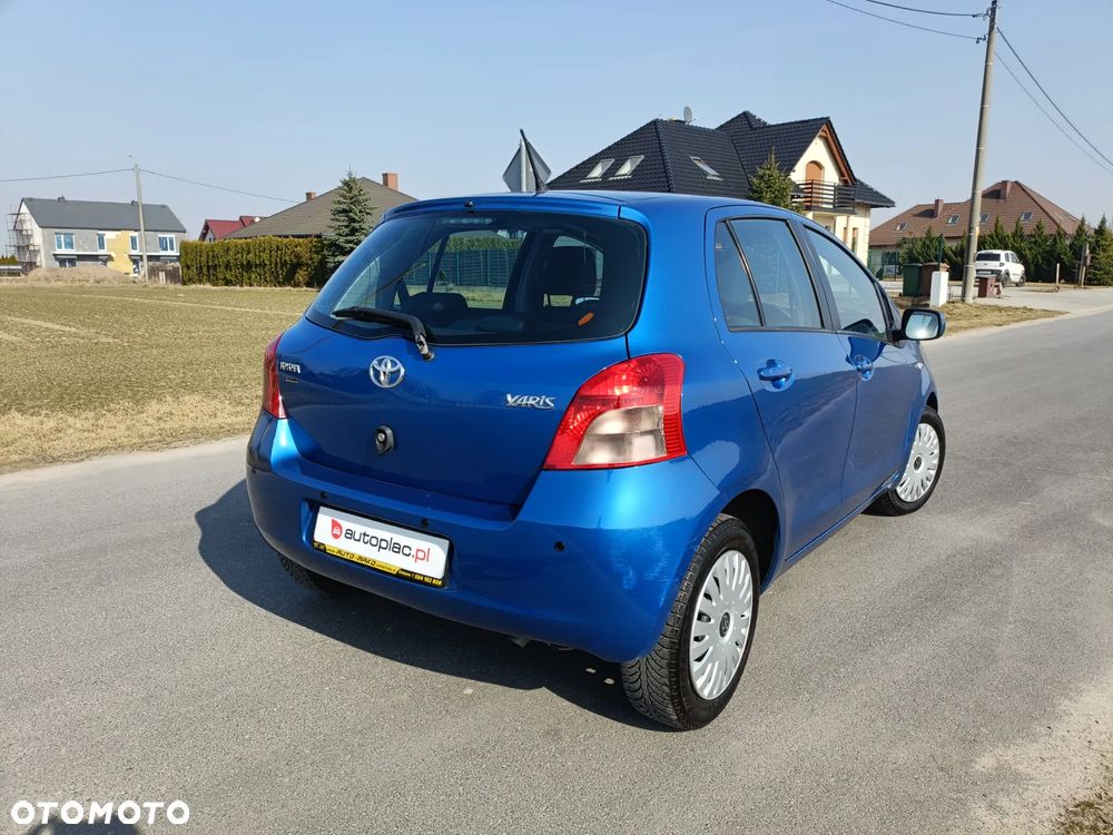 Toyota Yaris 1.3 VVT-i Travel - 23