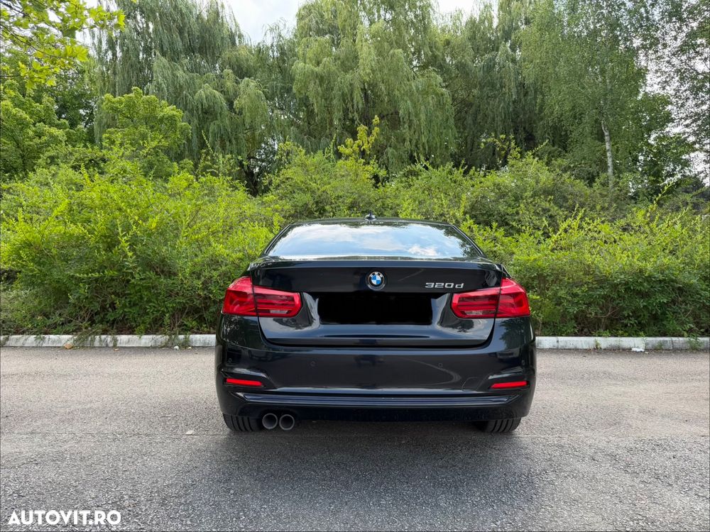 BMW Seria 3 320d Aut. Sport Line - 13