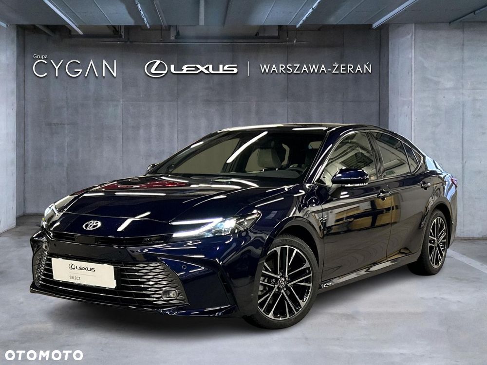 Toyota Camry - 2