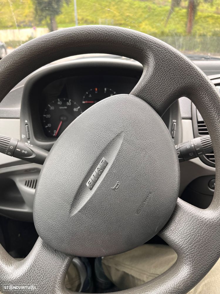 Fiat Punto 1.2 16V HLX - 8