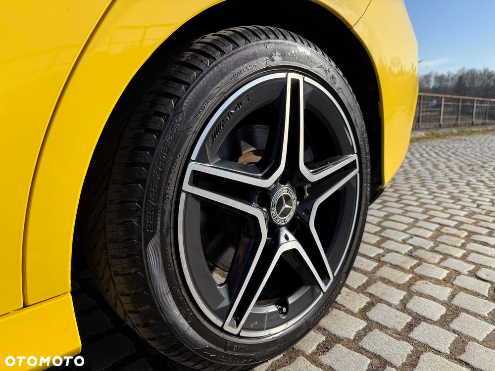 Mercedes-Benz CLA - 14