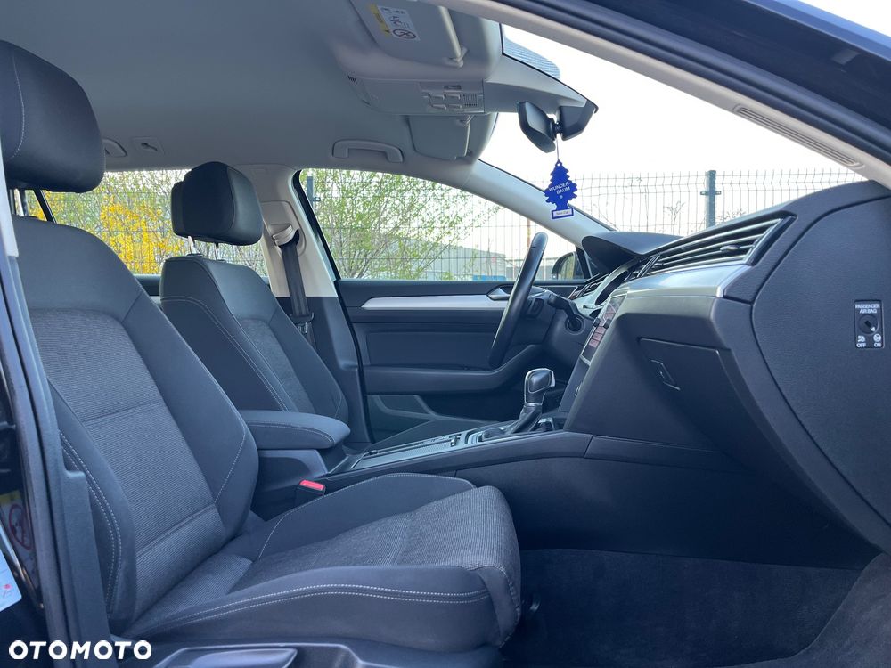 Volkswagen Passat Variant 1.5 TSI OPF DSG Business - 28