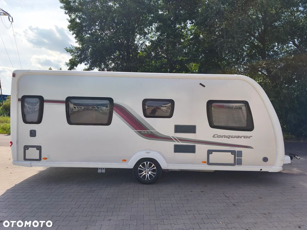 SWIFT CONQUEROR 565 - 4