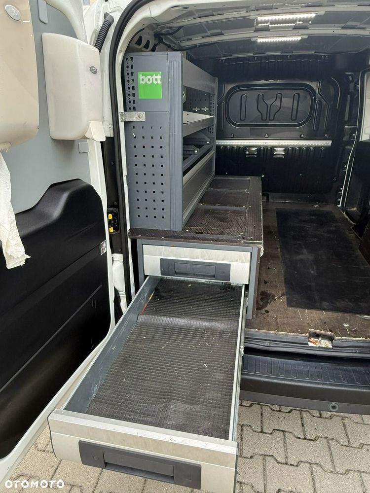 Opel Combo - 16