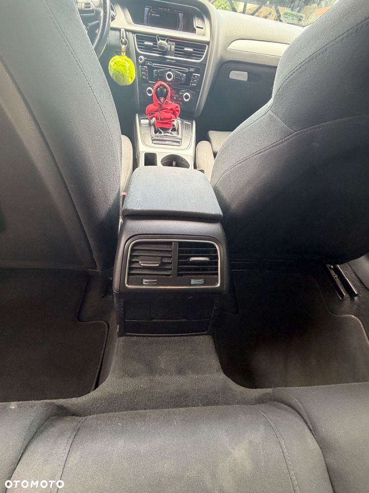 Audi A4 Limousine 2.0 TDI - 10