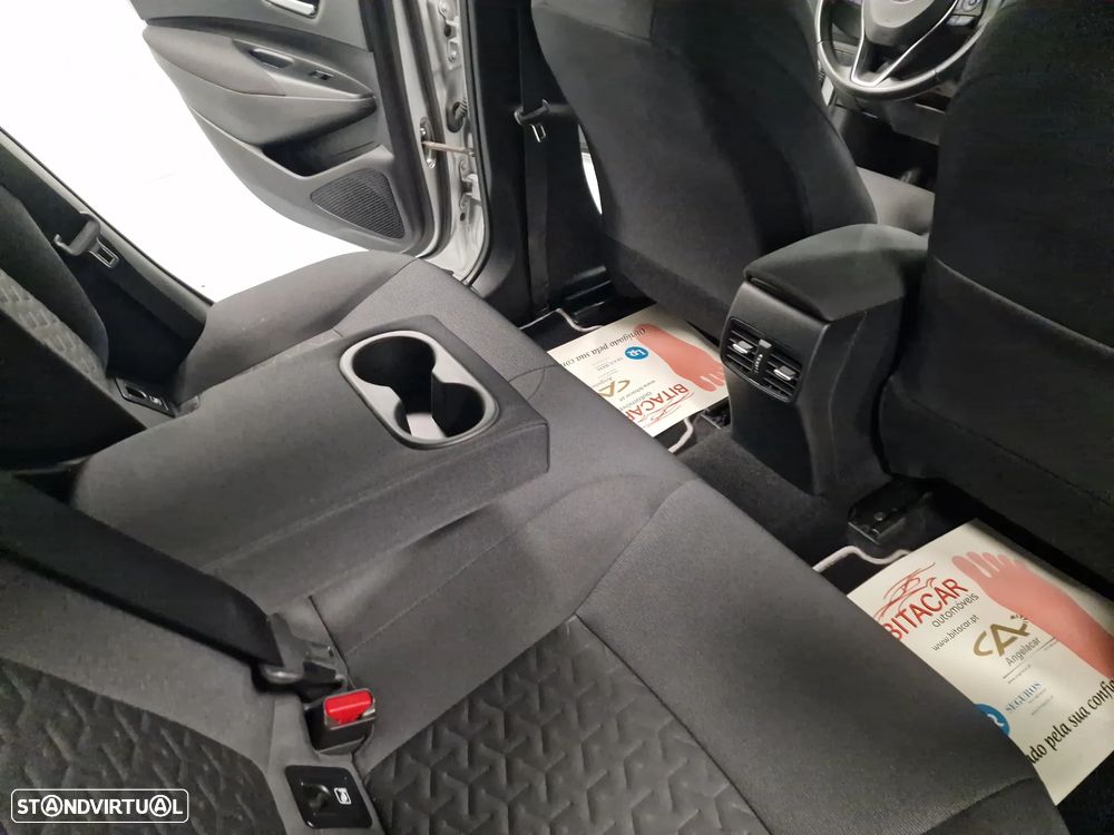 Toyota Corolla Touring Sports 1.8 Hybrid Comfort+P.Sport - 46