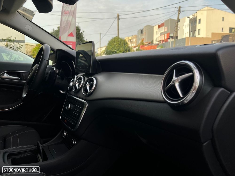 Mercedes-Benz GLA 220 d Urban 4-Matic - 20