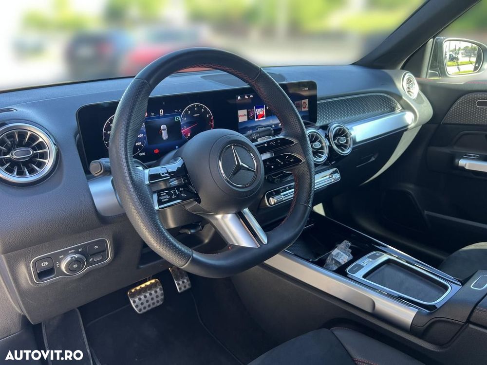 Mercedes-Benz GLB 220 4MATIC MHEV Aut. - 11