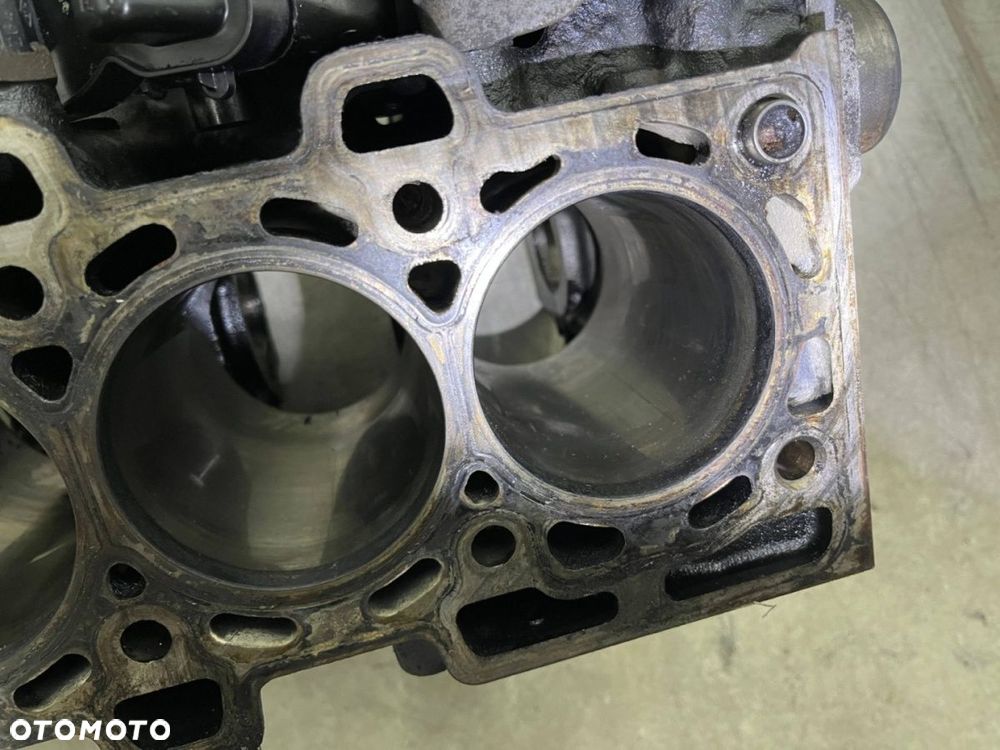 Blok silnika Renault Clio Scenic Kangoo Logan Sandero Dokker 1.5 dCi. 86km 63kw dół silnika K9KT766 - 7