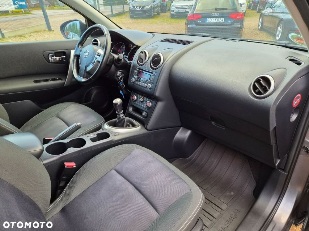 Nissan Qashqai - 19