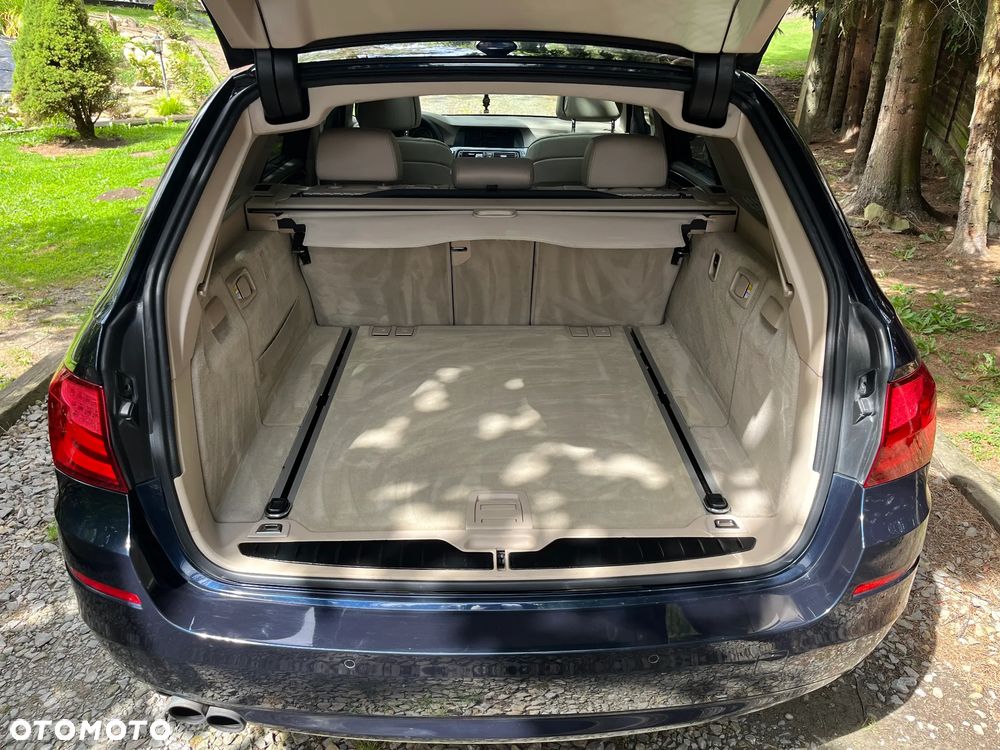 BMW Seria 5 520d - 8