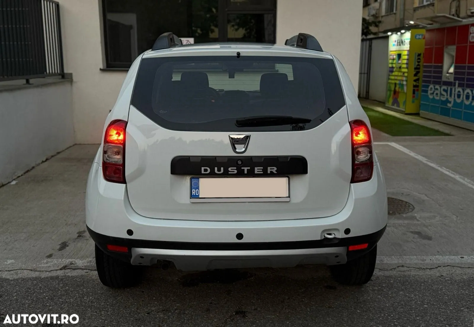 Dacia Duster 1.5 dCi 4x2 Laureate - 4