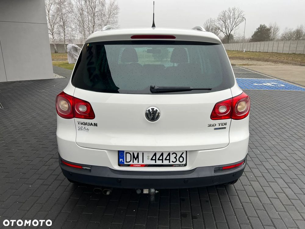 Volkswagen Tiguan - 13