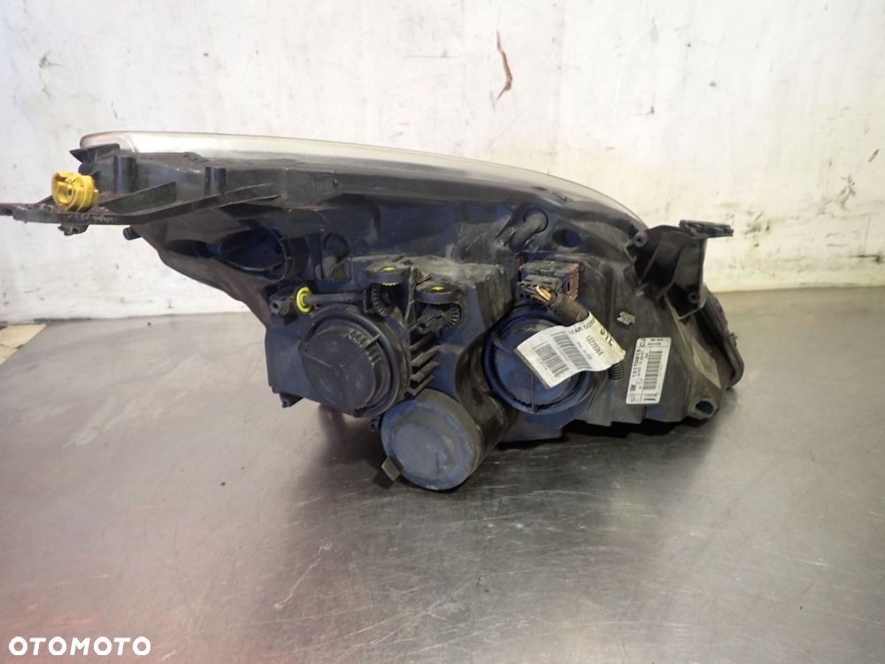 LAMPA LEWA PRZEDNIA OPEL VECTRA-C 2.2 - 2