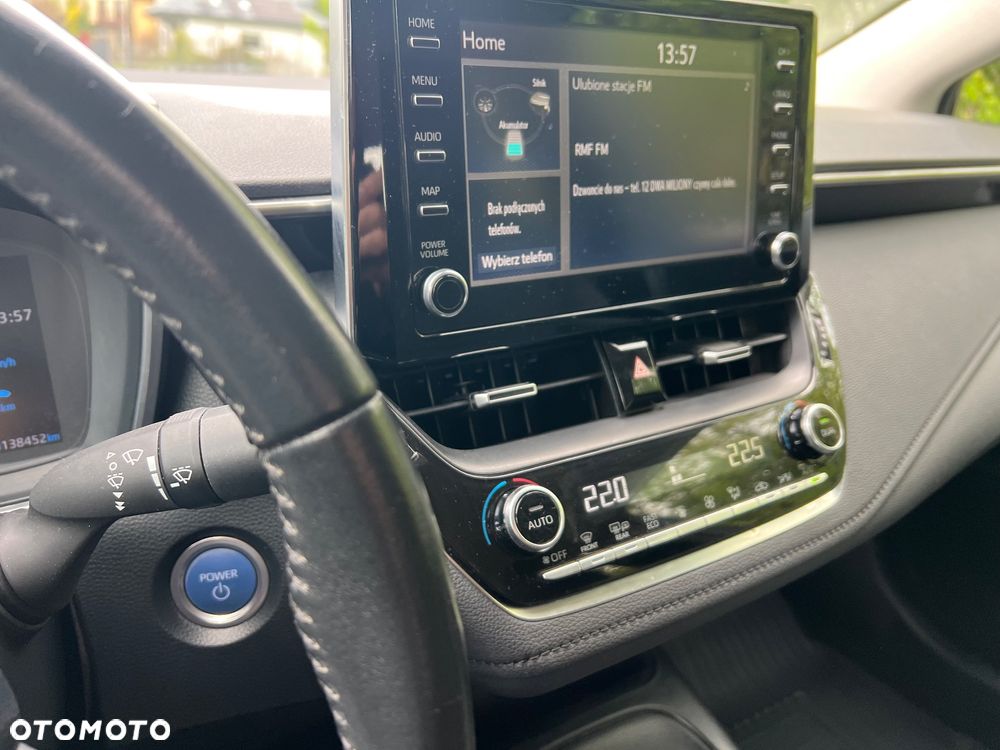 Toyota Corolla 1.8 Hybrid GPF Comfort - 28