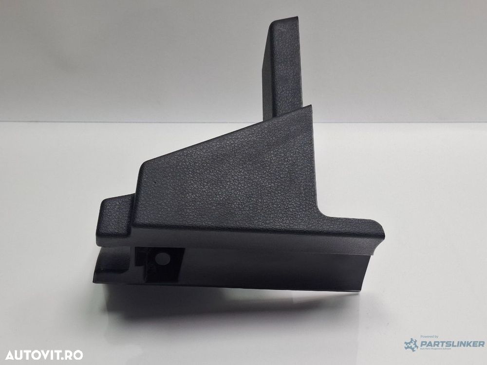 Ornament prindere mocheta portbagaj stanga AUDI A3 Sportback 8VA, 8VF 2012 - > TDI CLHA 8V0863423 - 1