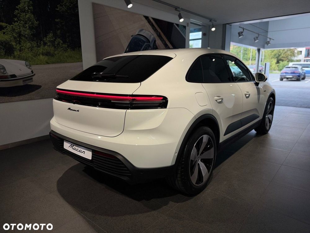 Porsche Macan - 5