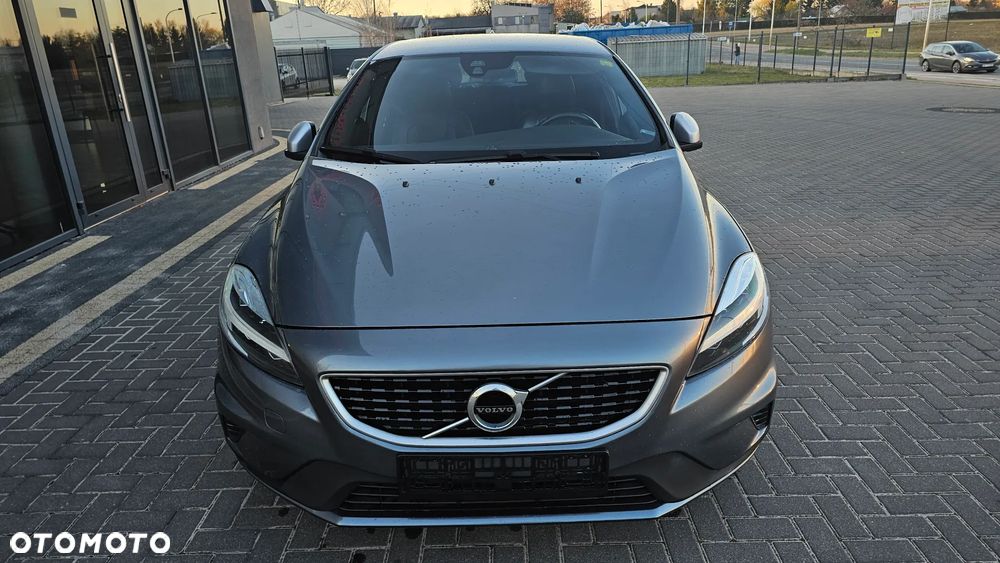 Volvo V40 D2 Drive-E R-Design Momentum - 31