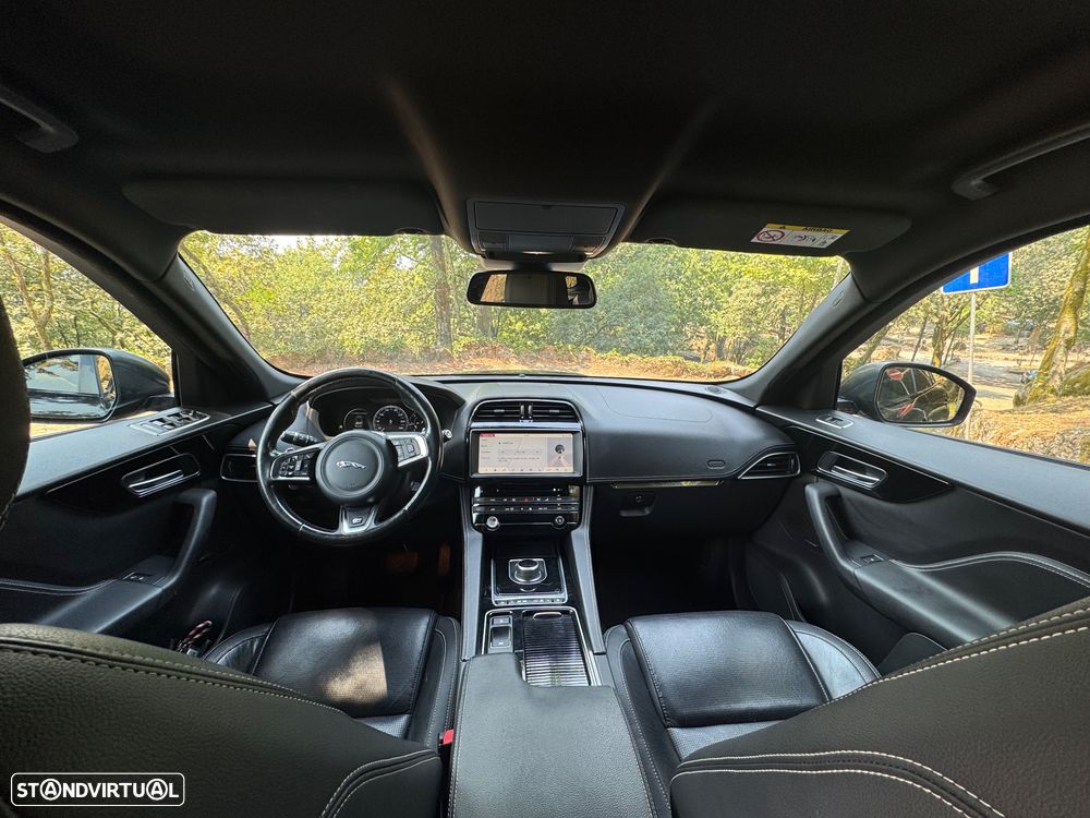 Jaguar F-Pace 2.0 i4D R-Sport Aut. - 12