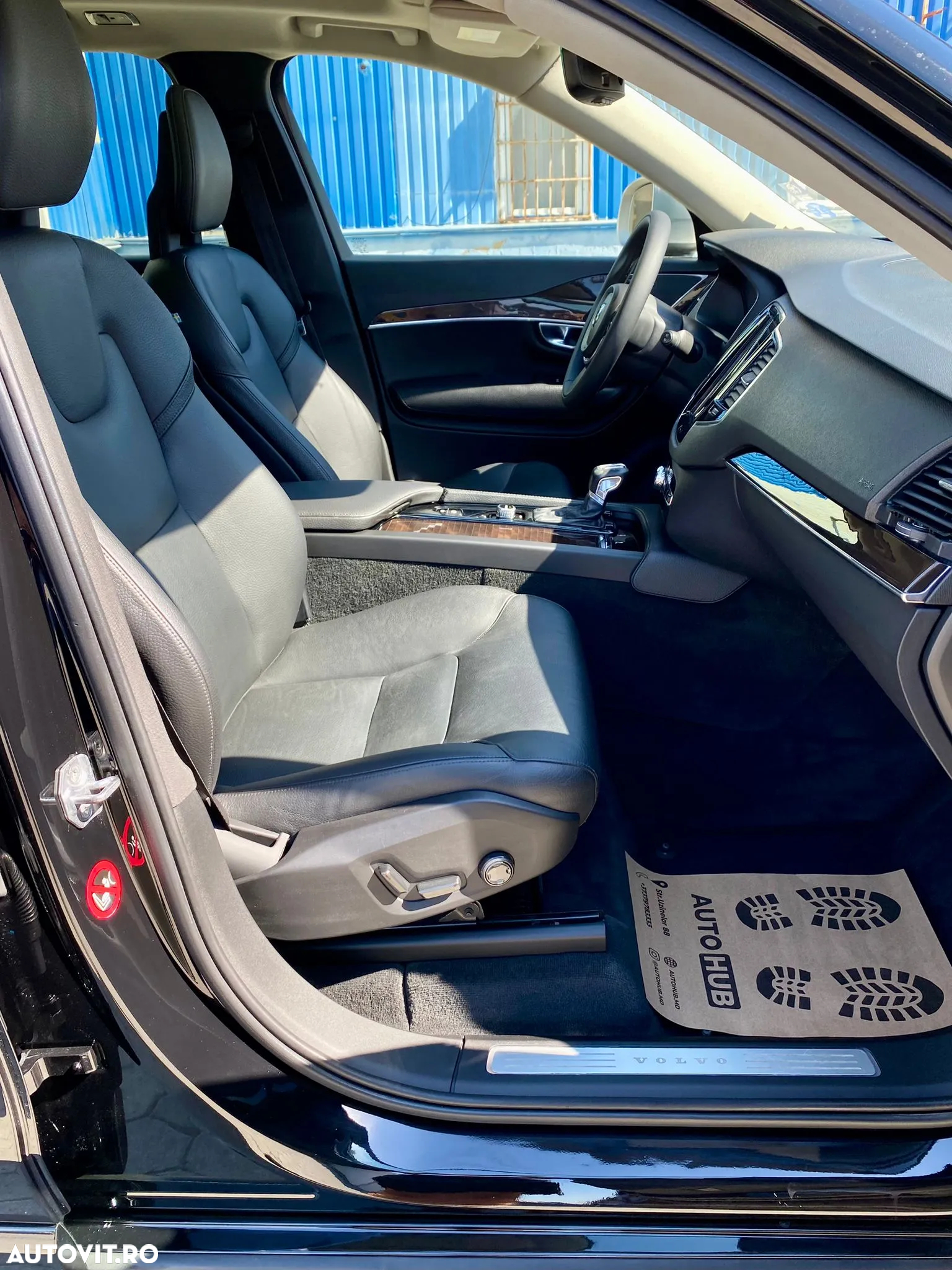 Volvo XC 90 T6 AWD Geartronic Inscription - 11