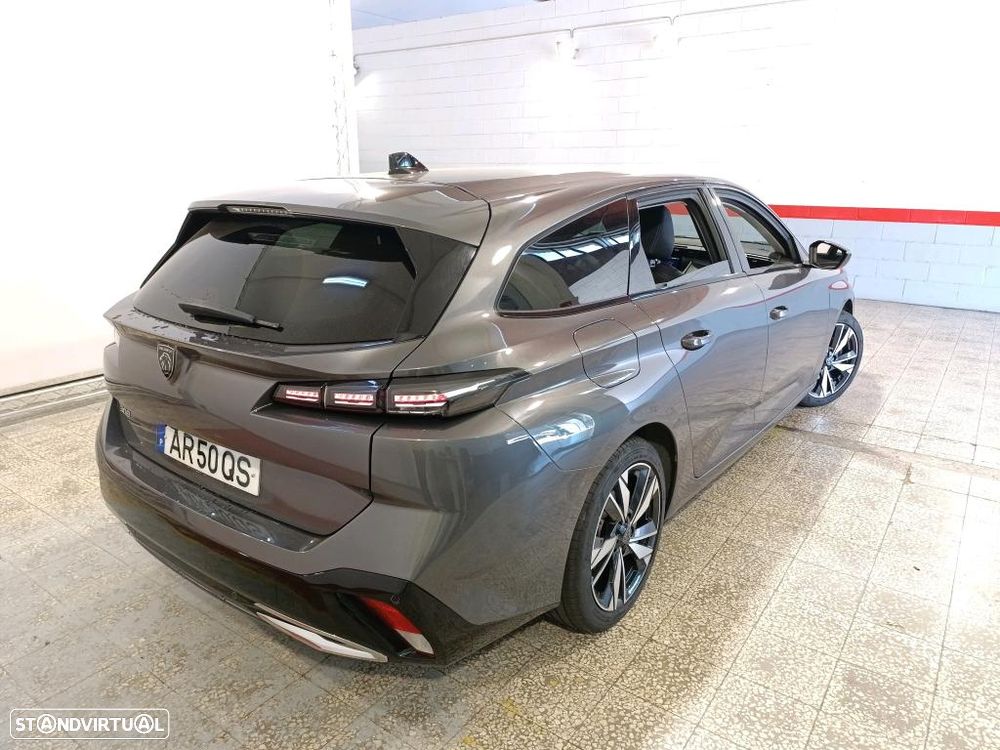 Peugeot 308 SW 1.5 BlueHDi Allure — fotografia 3