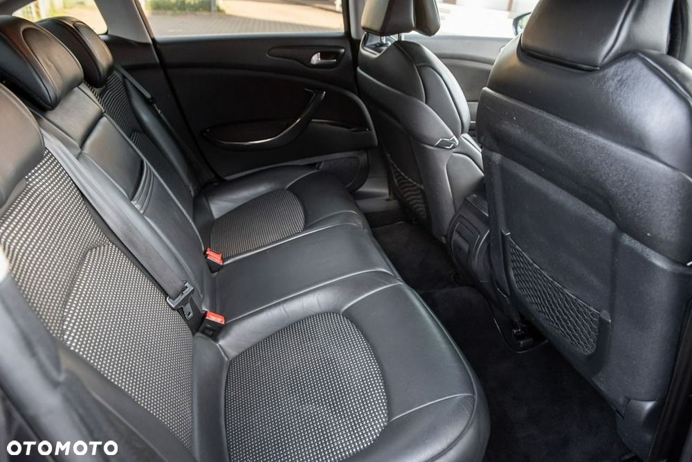 Citroën C5 2.0 HDi Exclusive Equilibre Navi - 8