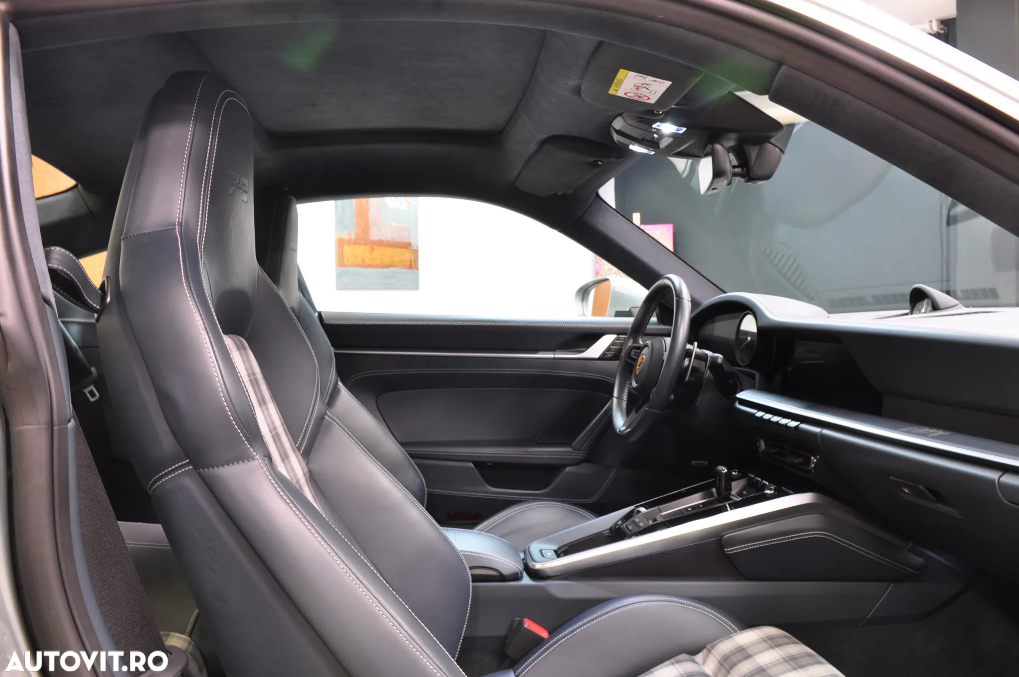 Porsche 911 Carrera 4S - 13