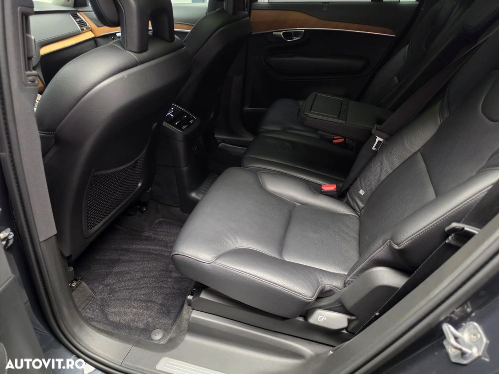 Volvo XC 90 T8 AWD Recharge Geartronic Inscription - 28
