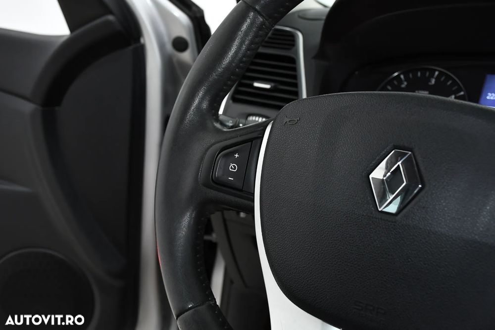 Renault Laguna - 21
